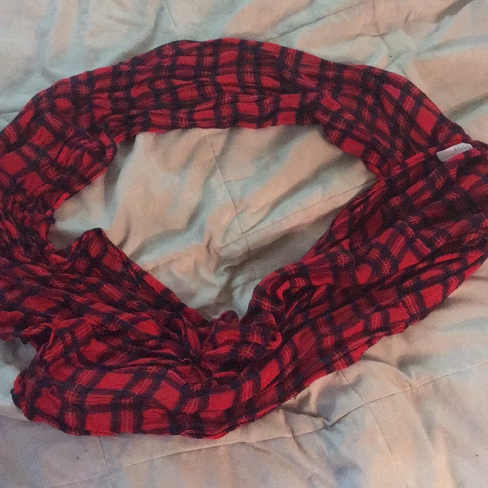 Red plaid Charming Charlie infinity scarf